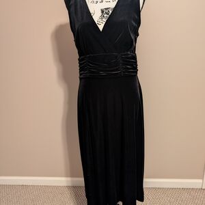 Connected Apparel Black Midi Dress with Ruched Detail